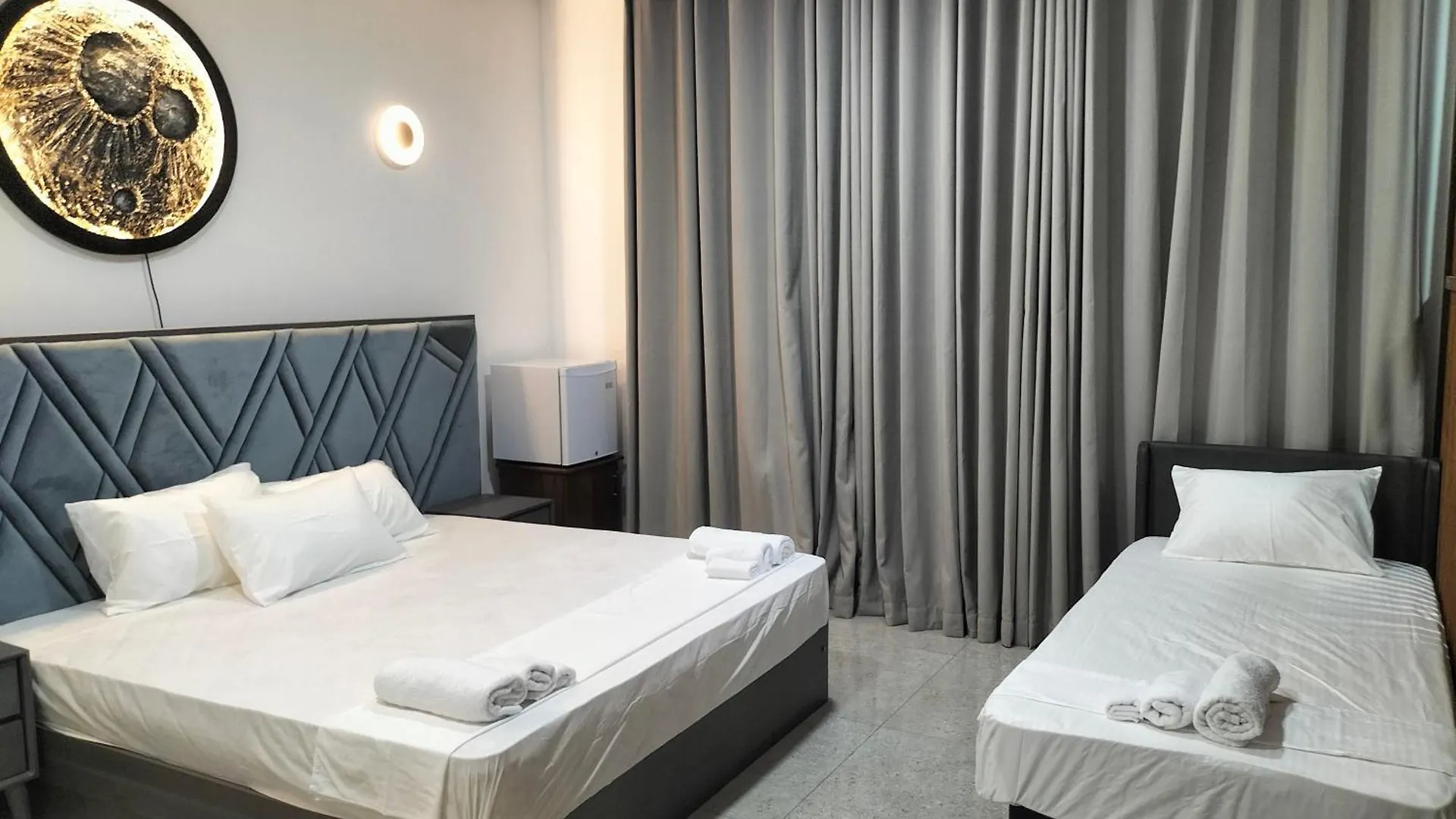 Nn Stayz Negombo Guest house